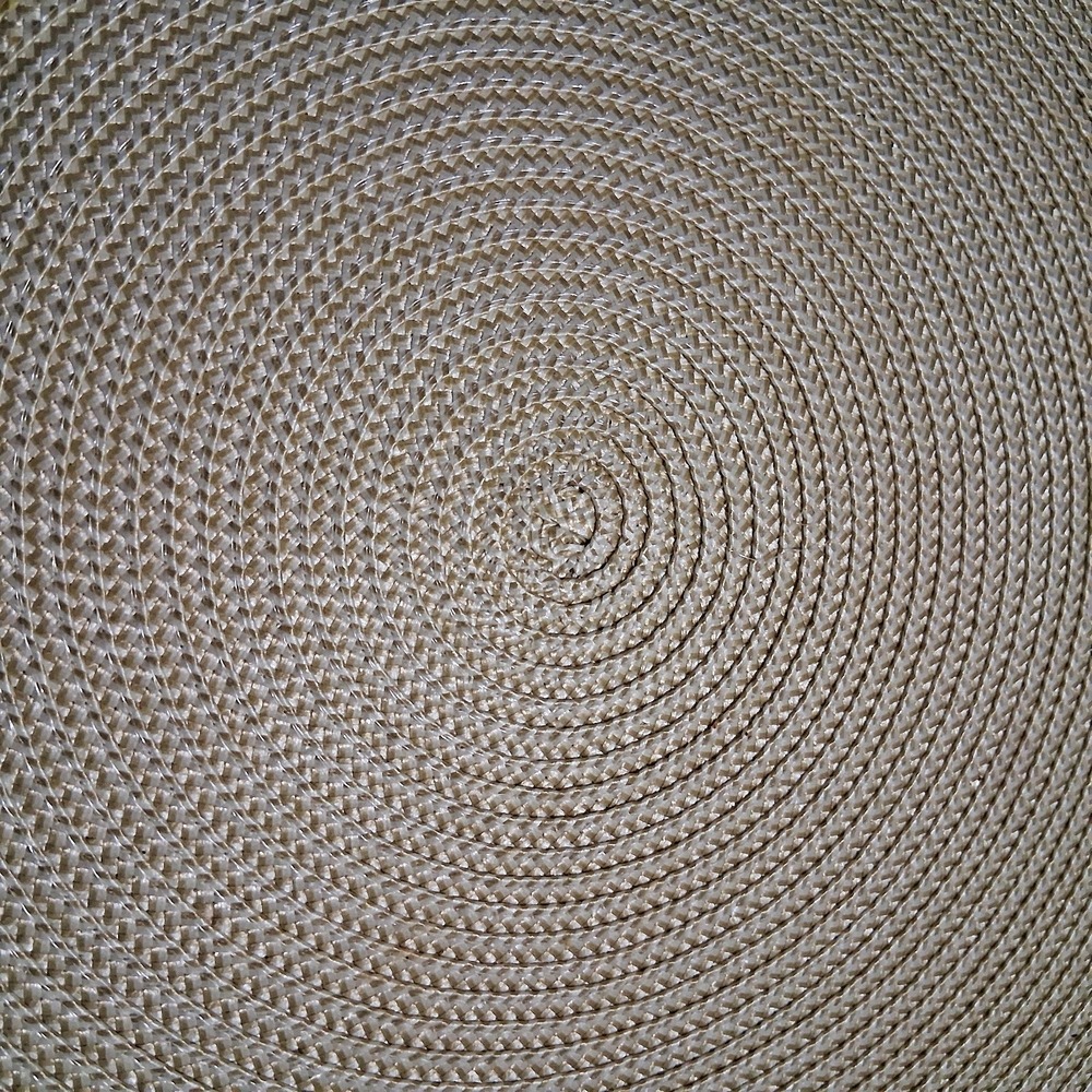 Round Thin‎ 15 inch Sea Grass Braided Placemats Set of 12 Preowned Washable - Picture 6 of 7